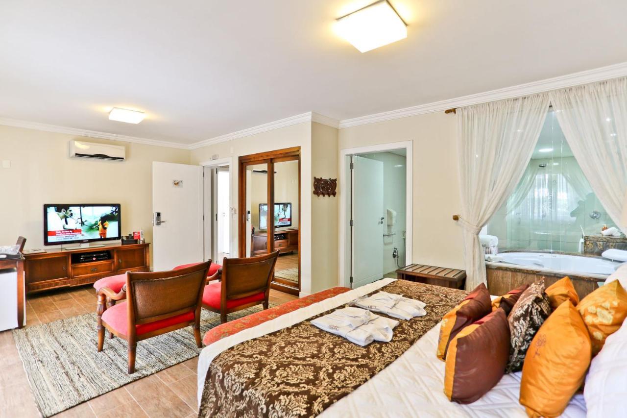 Estaleiro Guest House Balneario Camboriu Exterior photo